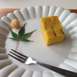 かぼちゃケーキ 蓮の実甘納豆